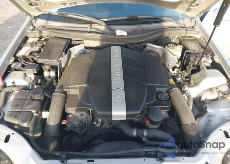 2001 Mercedes-Benz Slk 320 z USA, uszkodzony, nr VIN WDBKK65F71F210921